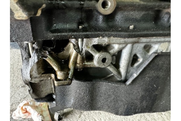 MAZDA 2 2 R2AA SILNIK USZKODZONY Catalog number of the part R2AA