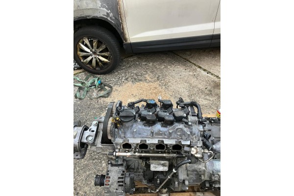 Silnik kompletny Seat Ateca Audi VW 1 4 TSI CZE 17r KOMPLETNY ORYGINA Part manufacturer SEAT OE