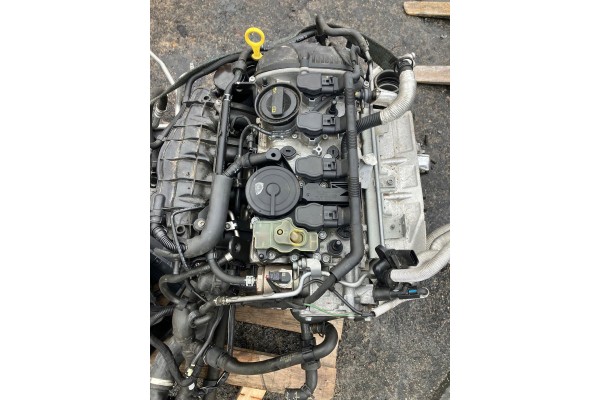 Silnik kompletny Audi 2 0 TFSI Quattro Q3 VW 14r CCZ KOMPLETNY ORYGINA