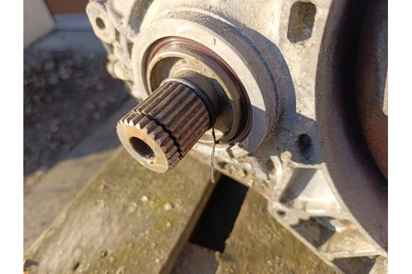 GEARBOX VW T5 2 5 TDI AUTOMATIC KFF 152 thousand mileage Transmission type automatic
