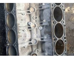 MERCEDS 5 0 V8 engine block R1130109305