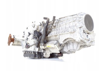 GEARBOX UML AUDI A4 8W B9 2 0 TFSI Car type 4x4 SUV passenger cars