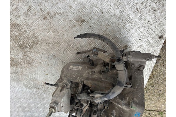 GEARBOX ZWX1 8213627 HONDA CR V III 2 0 I VTEC Transmission type manual