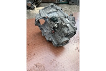 02Q300045J SKRZYNIA GOLF GTI 2 0TSI KZW JAK NOWA Transmission type manual