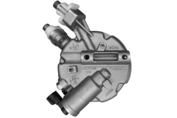Air conditioning compressor fits VOLVO C30 S40 II V50 FORD C MAX