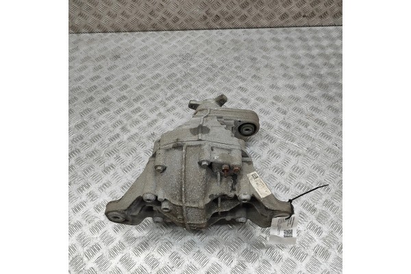 REAR REDUCER ALFA ROMEO GIULIA 952_ 4460301353 36007961 2 0L 147kw 2022 Part manufacturer Alfa Romeo OE
