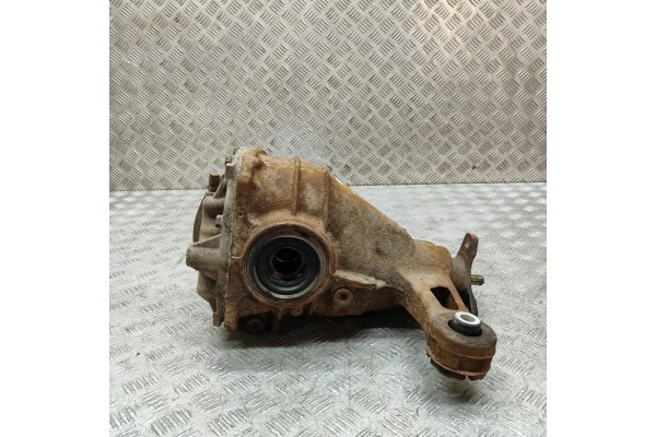 REAR REDUCER LEXUS IS III _E3_ 4111053300 35977809 2 5L 133kw 2015 Catalog number of the original 4111053300