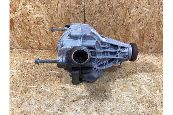 Rear differential Porsche Macan 95B 95b525015m Part manufacturer Porsche OE