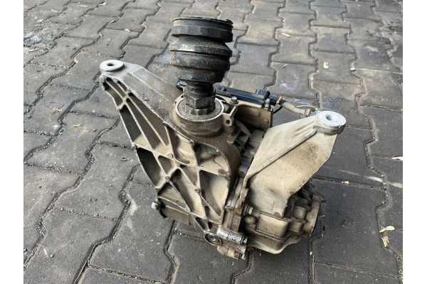 Rear differential Land Rover Discovery 5 K8D24N053 Catalog number of substitutes K8D24N53 K8D24N053AD