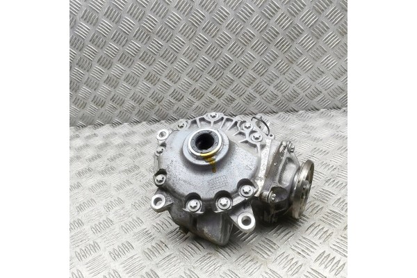 FRONT REDUCER MERCEDES BENZ E W213 A2053355200 34985281 3 0L 295kw Part manufacturer Mercedes Benz OE