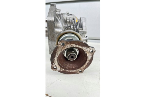 Diferencial delantero Mazda CX-3 2015 C1N510016336