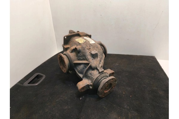 Rear reducer BMW Z4 Roadster E85 7550506 2 0L gasoline 110kW 2007