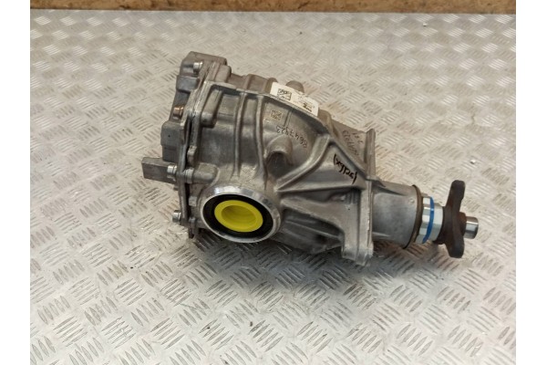 BMW OE 8647923 2 G42 3 G20 LCI G21 BRIDGE DIFFERENTIAL REAR 2 81 Packaging status replacement