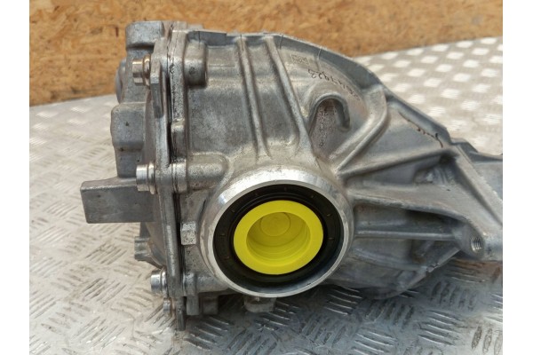 BMW OE 8647923 2 G42 3 G20 LCI G21 BRIDGE DIFFERENTIAL REAR 2 81 Part manufacturer BMW OE
