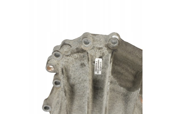 Audi Q5 8R Differential Housing 6 Speed Manual CAHA Diesel 0B4301213B Catalog number of the original 0B4301213B