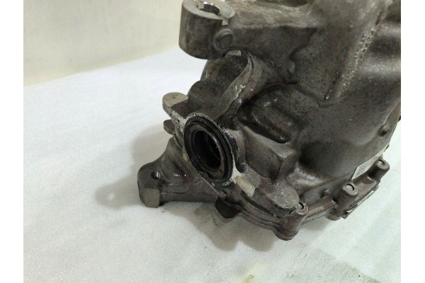 Rear differential Ford Mustang VI JR3W4017AA Installation side multipurpose