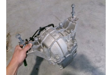 Rear differential Rear Alfa Romeo Stelvio 00463484350 Catalog number of substitutes 4460410354