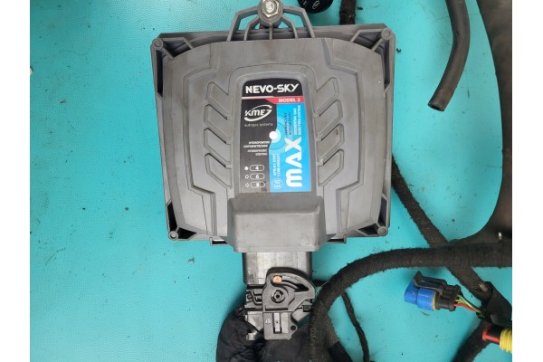 GAS INSTALLATION LPG KME NEVO SKY MAX 4 CYLINDY HERCULES Catalog number of the part PA0612