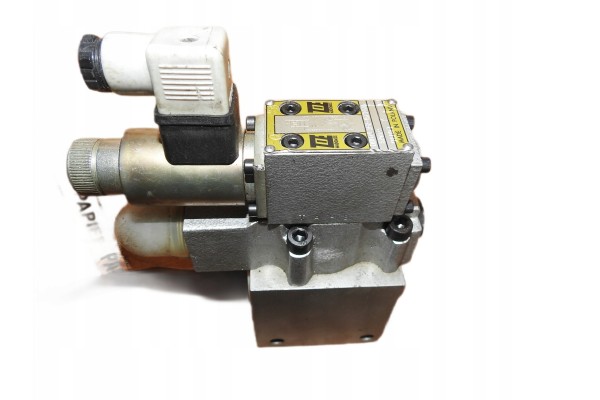 Hydraulic valve DBW 20 Ponar Wadowice Star 660 crane ZSH 6 R 061