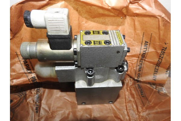 Hydraulic valve DBW 20 Ponar Wadowice Star 660 crane ZSH 6 R 061 Catalog number of the part DBW 20
