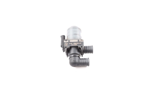 BMW X5 E53 Coolant Shut off Valve 8381133