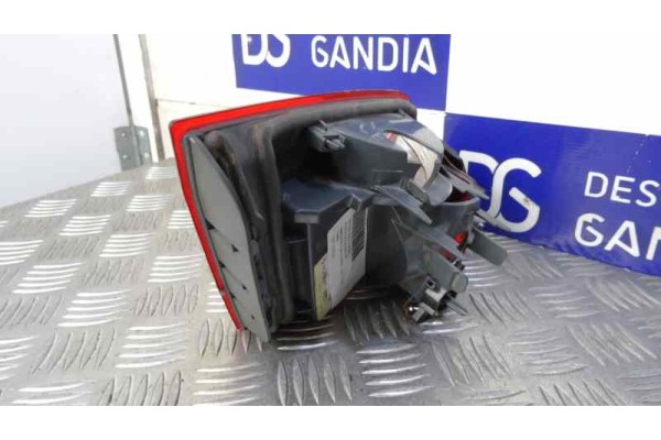 7203226 PILOTO TRASERO DERECHO INTERIOR BMW SERIE 5 BERLINA (F10) 530d 7203226 163088 BMW - 3