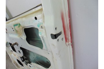 ROJO PUERTA DELANTERA DERECHA NISSAN CABSTAR Cabina simple Cabina individual 2006 ROJO 190511 NISSAN - 5