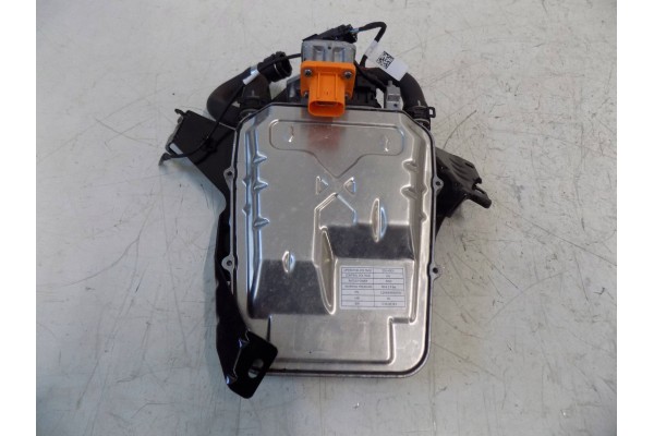 VOLVO XC60 II XC90 II T6 T8 WEBASTO ELECTRIC HEATER 32400100 Catalog number of the part 32400100 32400104 32400123
