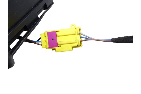 6R0880242C AIRBAG LATERAL DERECHO SEAT IBIZA (6P1) Reference 2017 6R0880242C 212787 SEAT - 2