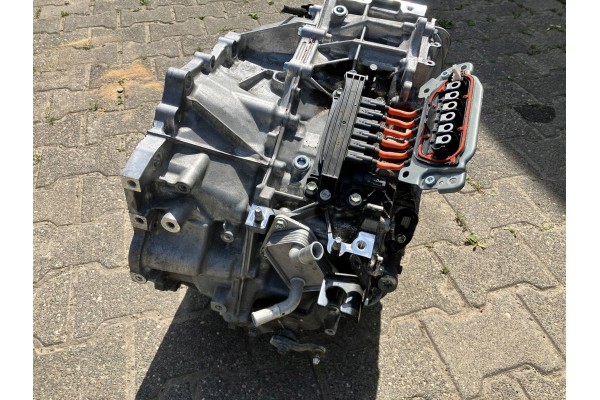 COROLLA E21 LIFT 2 0 HYBRID AUTOMATIC TRANSMISSION REFRIGERANT 1VM Transmission type automatic