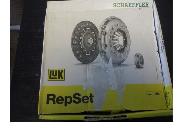 CLUTCH KIT LUK 625310600 MITSUBISHI EAN GTIN 4005108835673