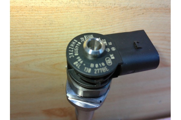 VW TRANSPORTER T6 CRAFTER MAN TGE 2 0 TDI 04L130277BE new oryg Catalog number of the part 04L130277BE 0445110986