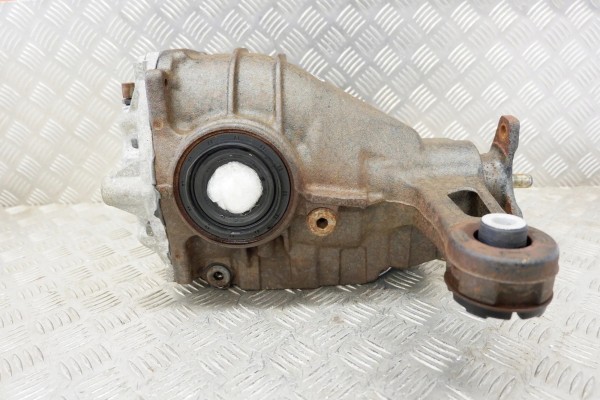 Reductor trasero LEXUS GS (L 4111030B21 3.5L híbrido 217kW 2013)