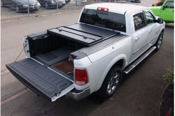 Cubierta rígida plegable RAMBOX para caja corta 5.7 Dodge Ram 1500 20