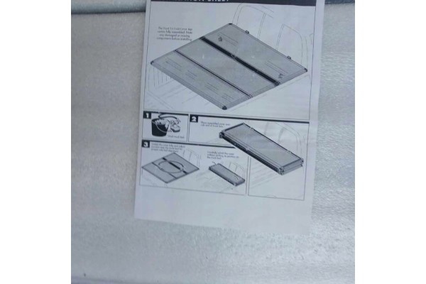 Cubierta rígida plegable RAMBOX para caja corta 5.7 Dodge Ram 1500 20