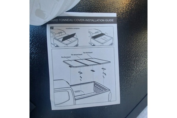 Cubierta rígida plegable RAMBOX para caja corta 5.7 Dodge Ram 1500 20