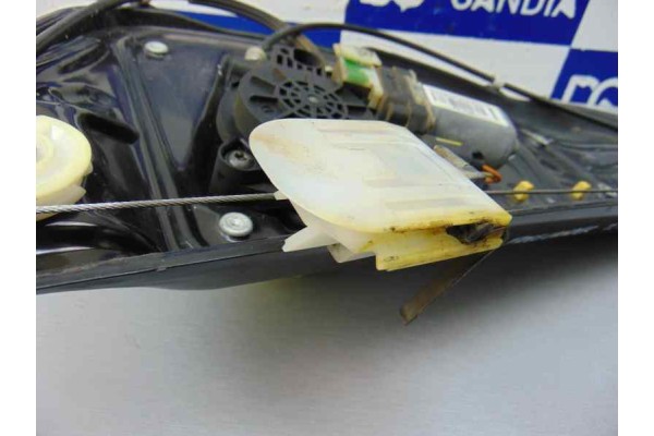 6H5227001AE  ELEVALUNAS TRASERO IZQUIERDO LAND ROVER FREELANDER (LR2) TD4 HSE 2007 6H5227001AE 180743 LAND ROVER - 4