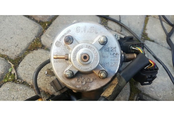 LPG installation complete 6 cyl AEB2568B 67R010493 Engine type gasoline