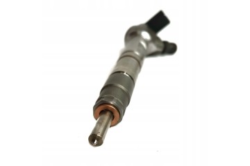 INJECTOR NEW BOSCH VW AUDI SKODA SEAT 2 0 TDI 0445110469 Catalog number of the part A4 B9 A8 F5 2 0 TDI