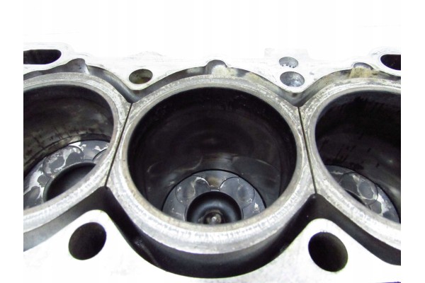 VOLVO S80 II V70 III XC70 XC60 XC90 07-14 2.4 D5 Juego de Bielas Infer