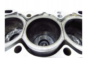 VOLVO S80 II V70 III XC70 XC60 XC90 07-14 2.4 D5 Juego de Bielas Infer