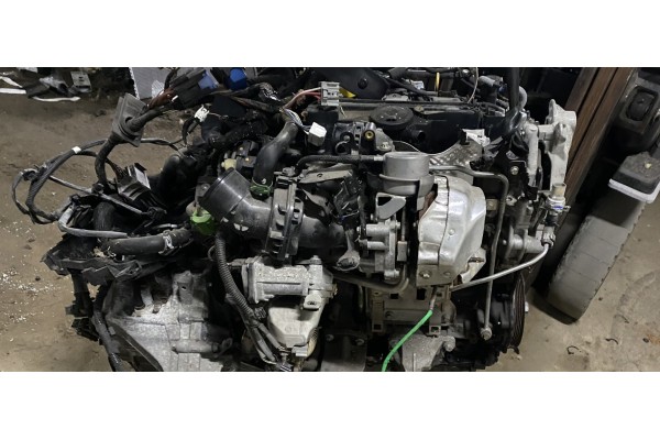 Silnik 2 3dci Renault Master Part manufacturer Renault OE