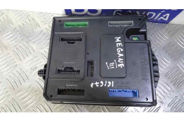 284B10485R CAJA RELES / FUSIBLES RENAULT MEGANE III BERLINA 5P Expression 284B10485R 161670 RENAULT - 1