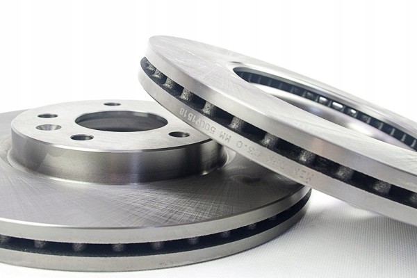 Juego de discos de freno 300mm y pastillas delanteras para Opel Mokka 