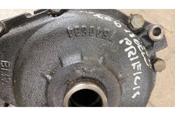 2010 BMW X3 E83 Front differential E2005379