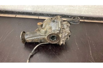 2005 KIA Sorento Front differential Car type 4x4 SUV