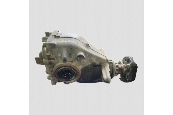2014 BMW 1 F20 F21 Rear differential 7605591 Part manufacturer BMW OE