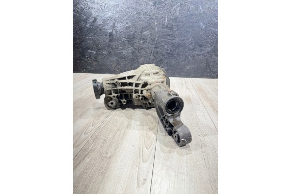 2005 Mercedes Benz ML W164 Front differential A1643302202 Installation side multipurpose