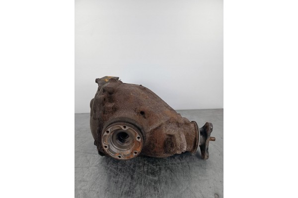 2008 BMW 1 E82 E88 Rear differential 7572520 Car type passenger cars