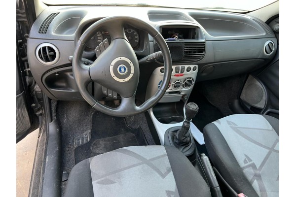 FIAT II PUNTO (188) BERLINA 1.2 16V Dynamic